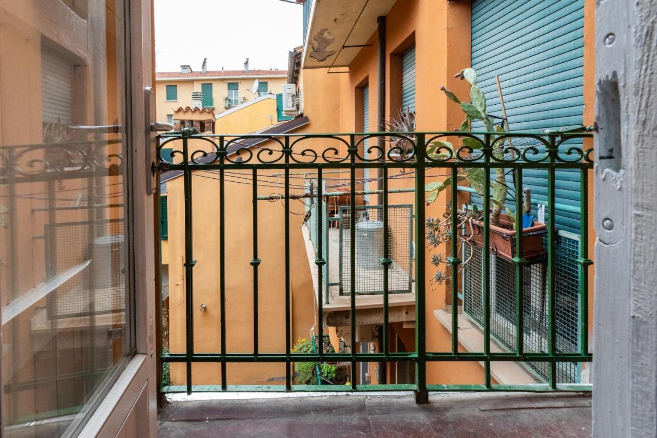 Housmart Pratello 48 Apartment Bologna Ngoại thất bức ảnh