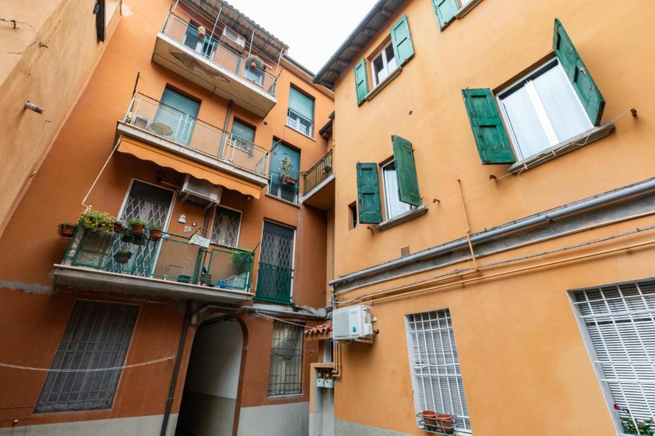 Housmart Pratello 48 Apartment Bologna Ngoại thất bức ảnh