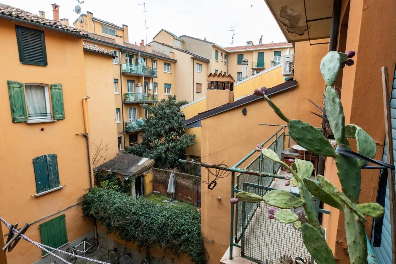 Housmart Pratello 48 Apartment Bologna Ngoại thất bức ảnh